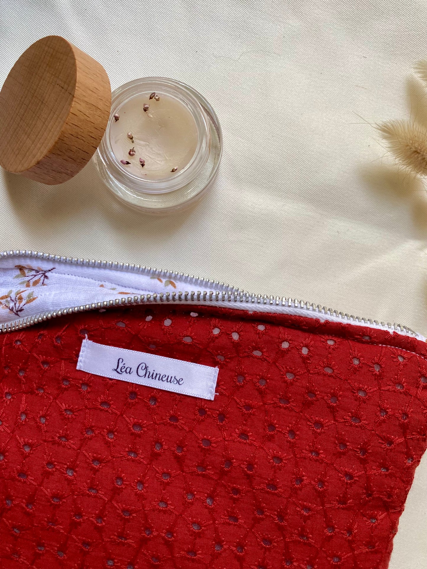 Pochette moyenne molletonnée