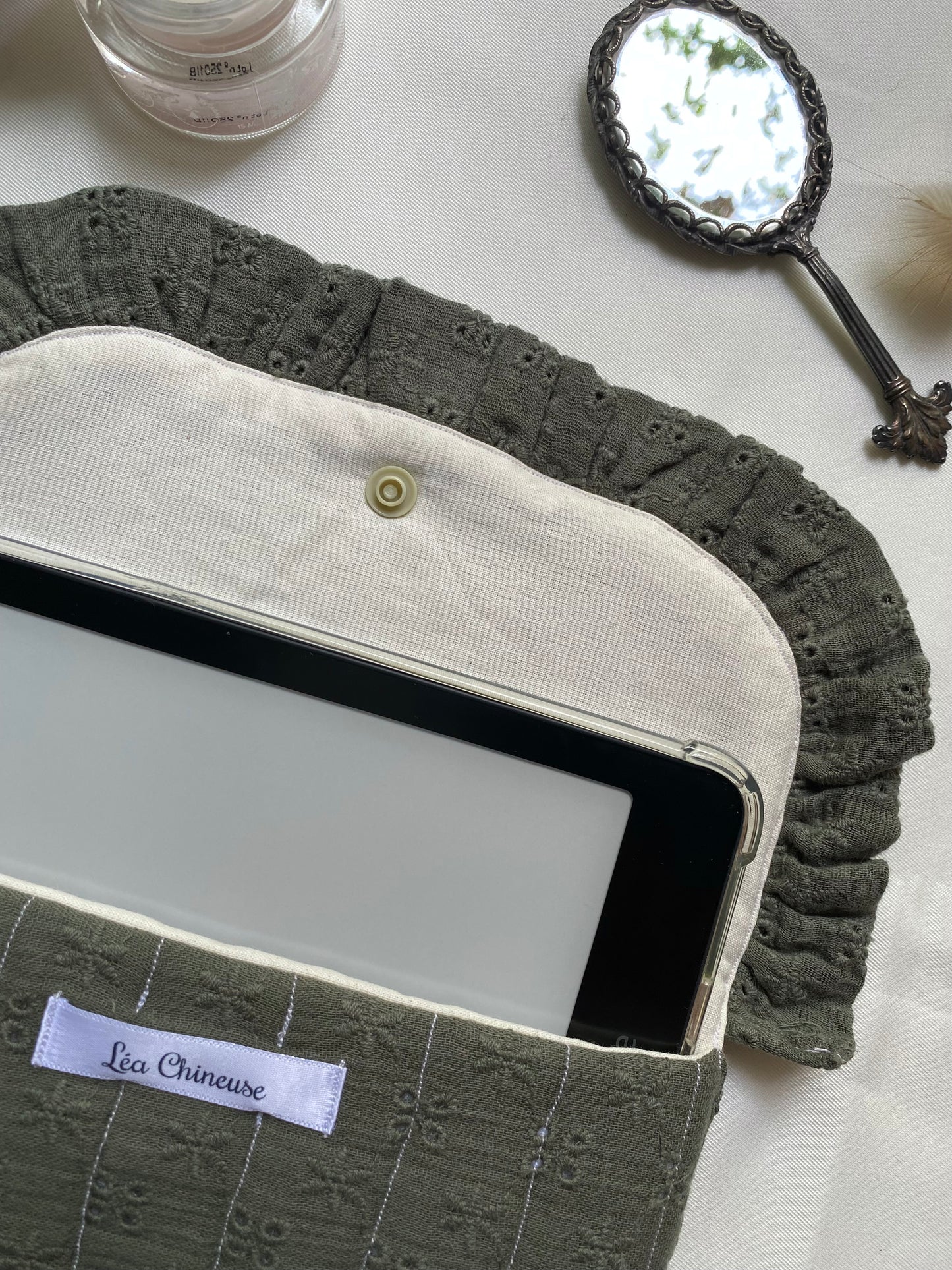 Pochette à Volant Aria