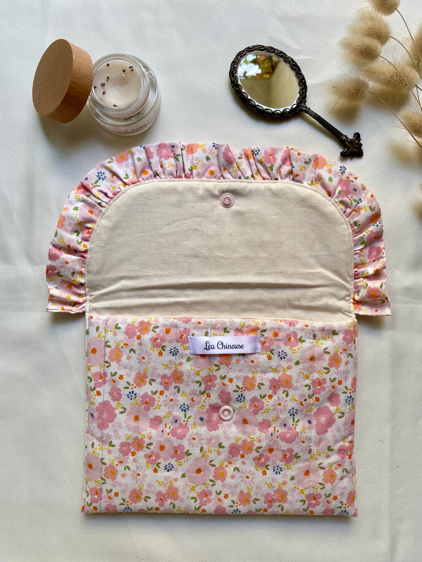 Pochette à volant Flora