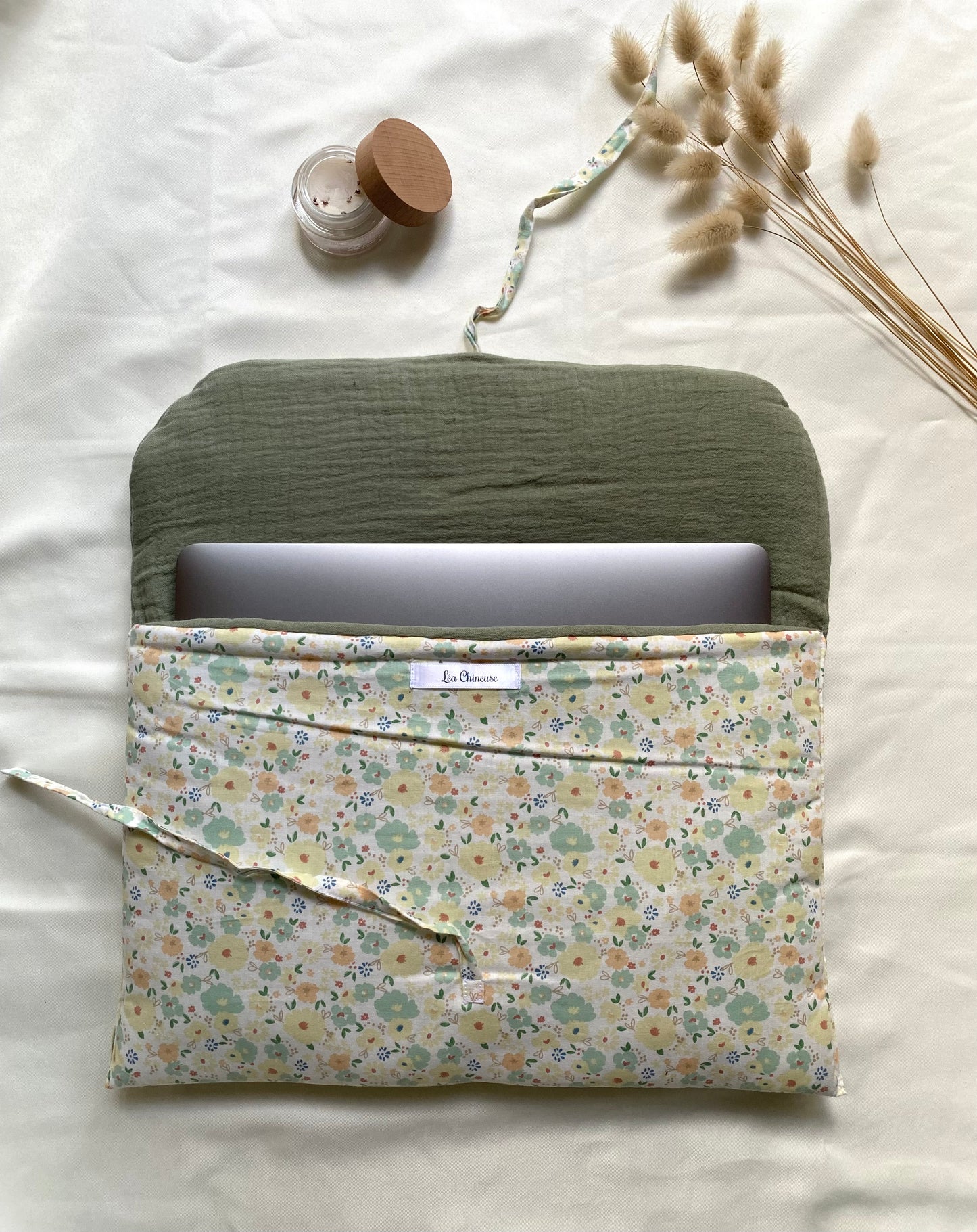 Pochette d’ordinateur à lacet